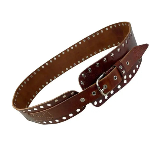 Exklusiver handgefertigter Ledergürtel mit seitlichen Nieten