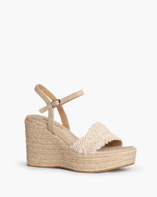 Jute-Keilsandalen mit Flechtdetail – Sommerlicher Boho-Look