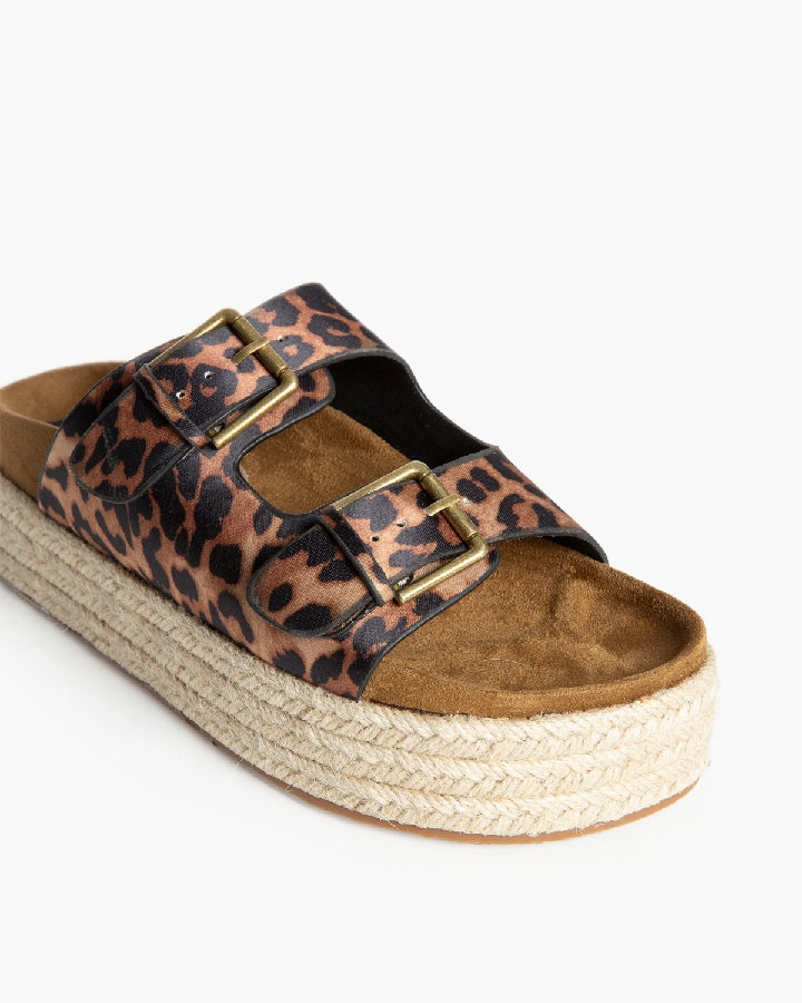 Plateausandalen mit Jute-Keil – Komfort trifft Boho-Style