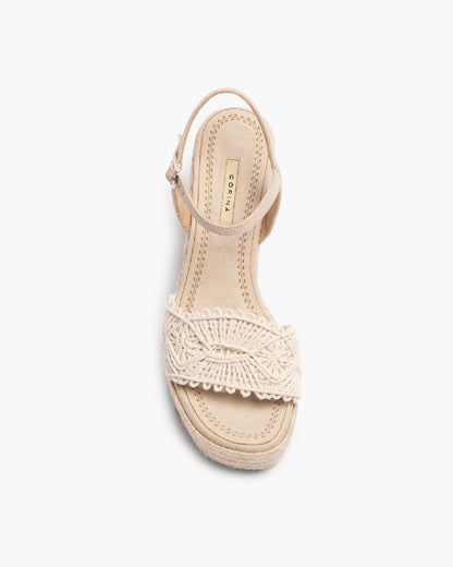 Jute-Keilsandalen mit Flechtdetail – Sommerlicher Boho-Look