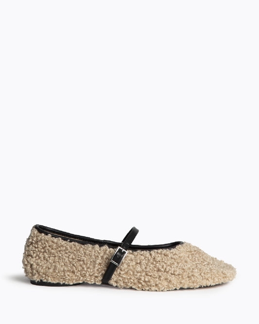 Ballerina mit Teddyfell-Optik – Cozy & Chic beige