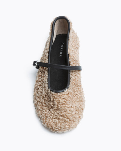 Ballerina mit Teddyfell-Optik – Cozy & Chic beige